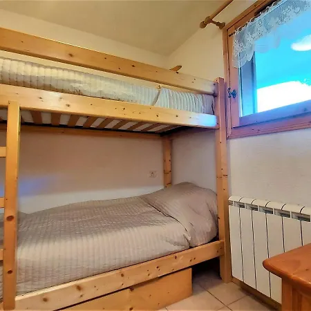 T2 Cosy Avec Jardinet, Proche Centre Et Skibus, Wifi, Parking Et Equipements Complets - Fr-1-624-61 * Samoens